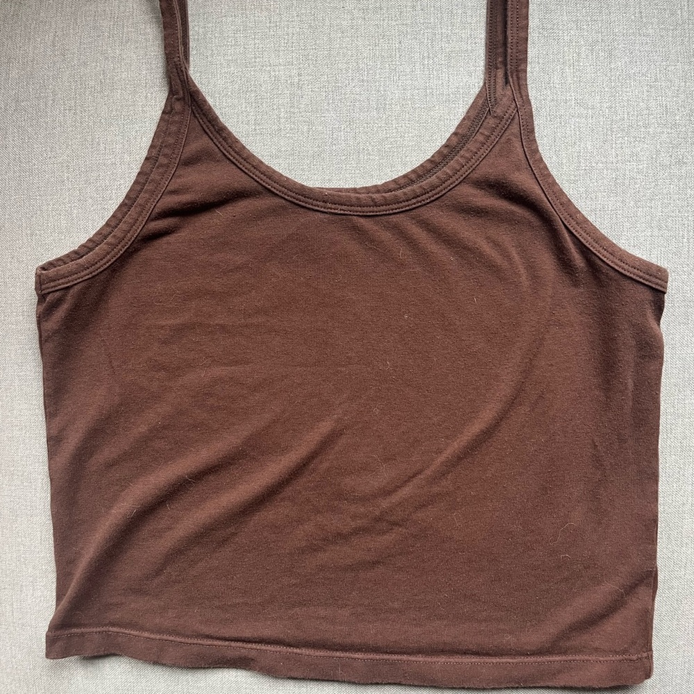 Arq cocoa crop tank